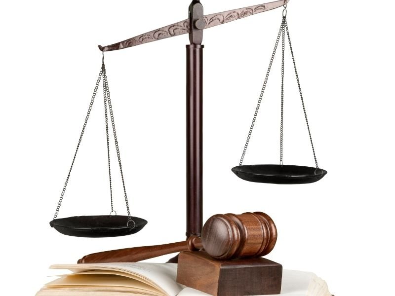 Advogado Crimes Praticados Contra A Administracao Publica
